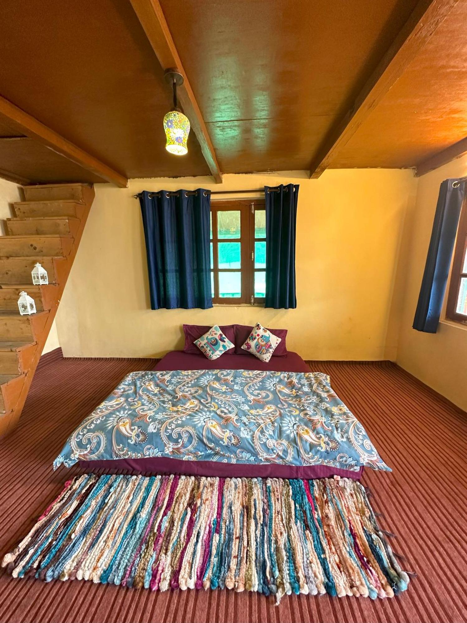 Ahorastays Manali  Ngoại thất bức ảnh
